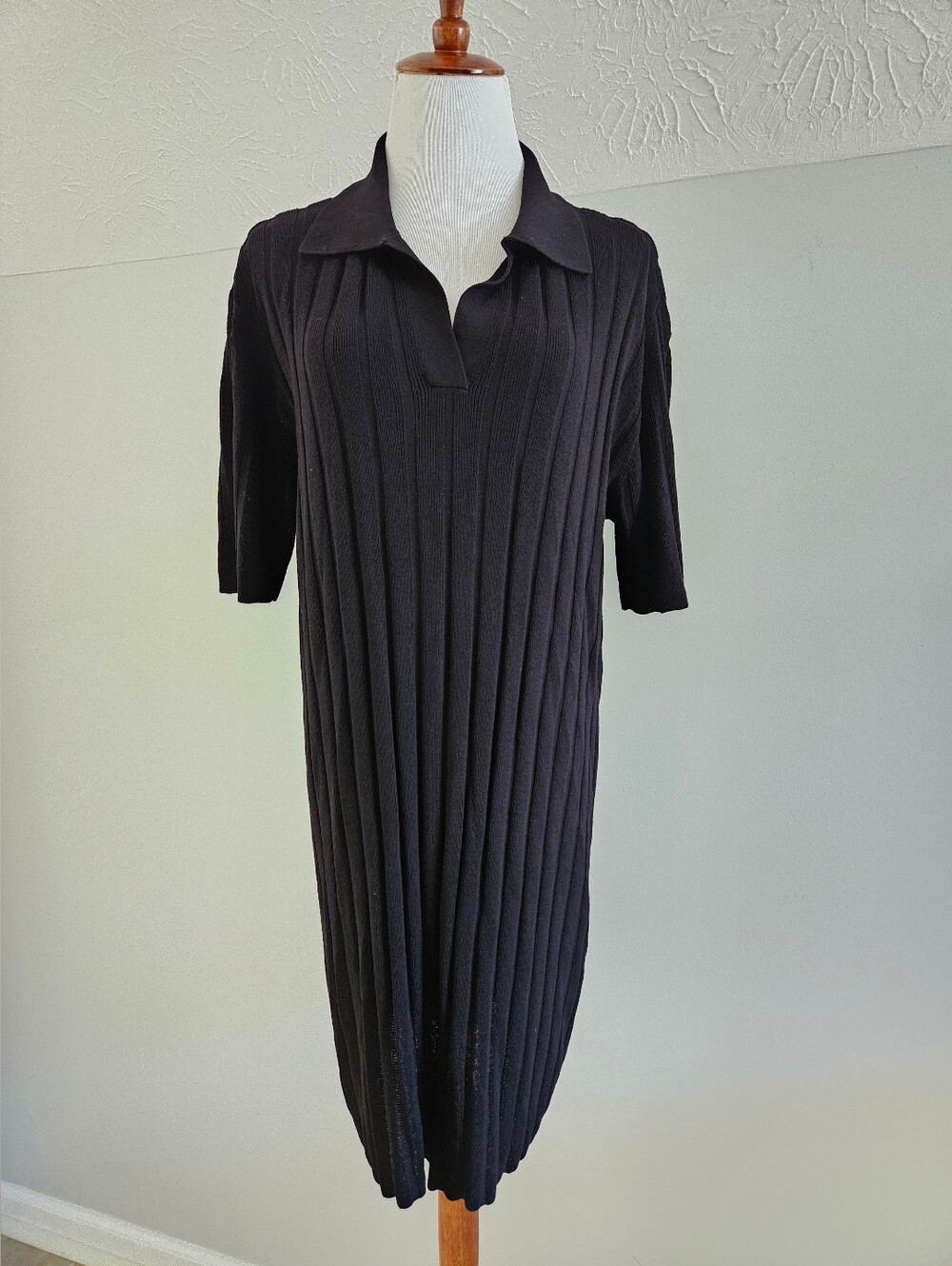 H&M | Classic Black Rib-Knit Polo Dress